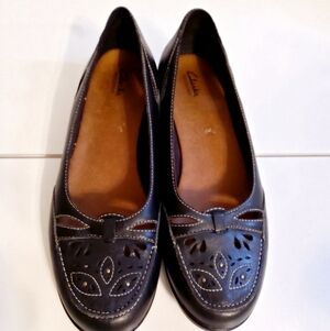 Clarks Women's Black Loafers 10